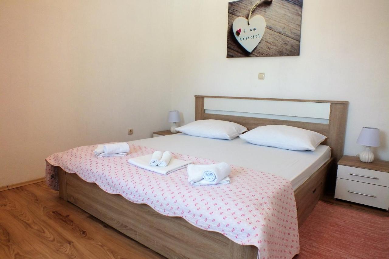 Holiday Home Tuta Polaca Bagian luar foto