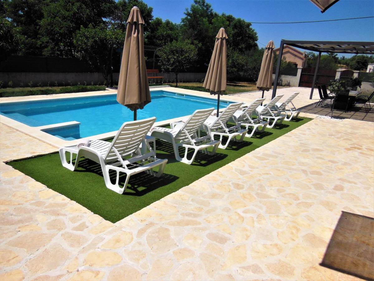 Holiday Home Tuta Polaca Bagian luar foto